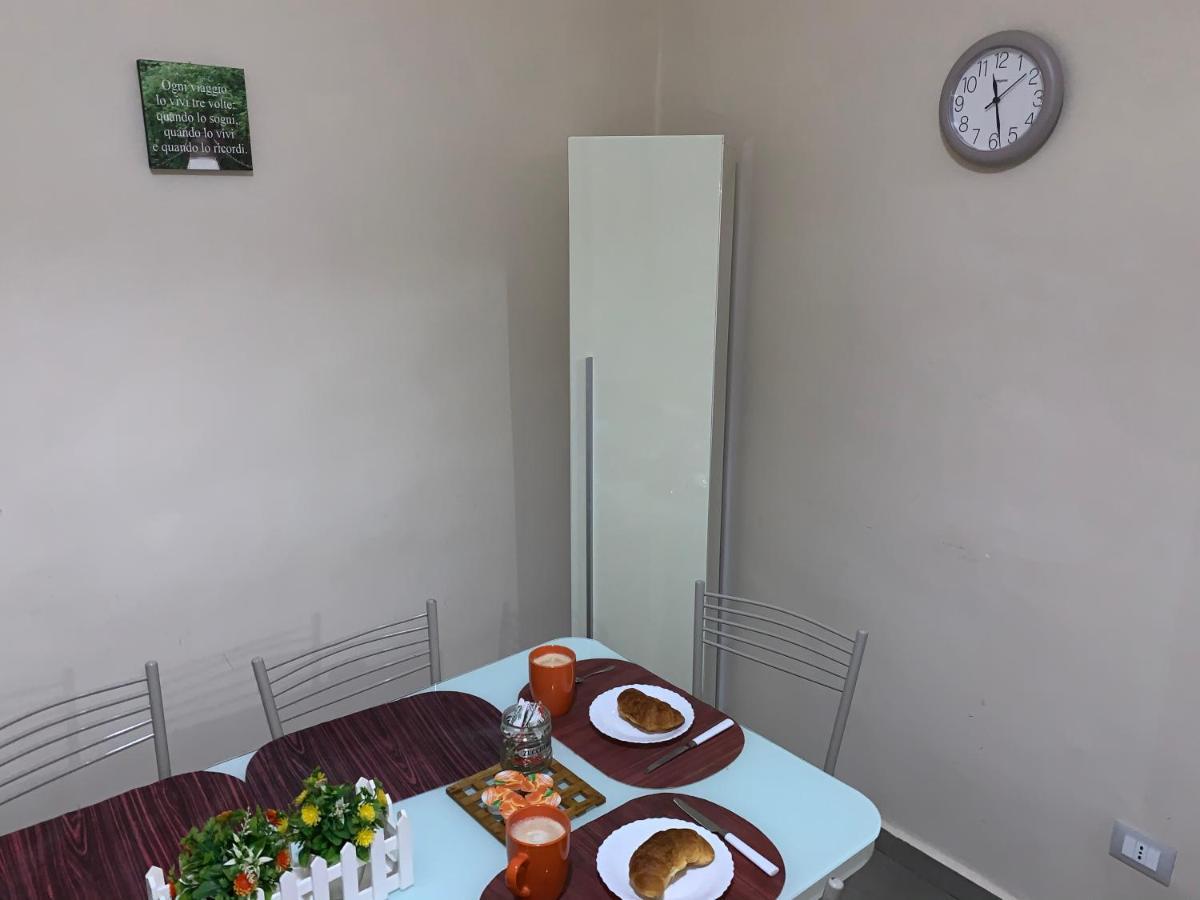 B&B Family Martone Castellammare di Stabia Buitenkant foto